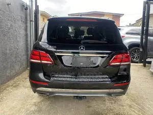 Mercedes-Benz GLE-Class 2017 Black