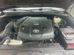 Toyota 4-Runner Limited 2008 Blue