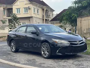 Toyota Camry 2016 Black