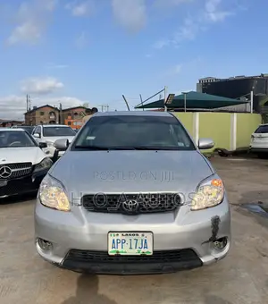 Toyota Matrix 2006 Silver