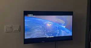 32 Inches Smart Hisense TV