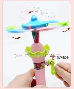 Hand-Cranked Carousel Kindergarten Cartoon Ferris Wheel Plastic Toy