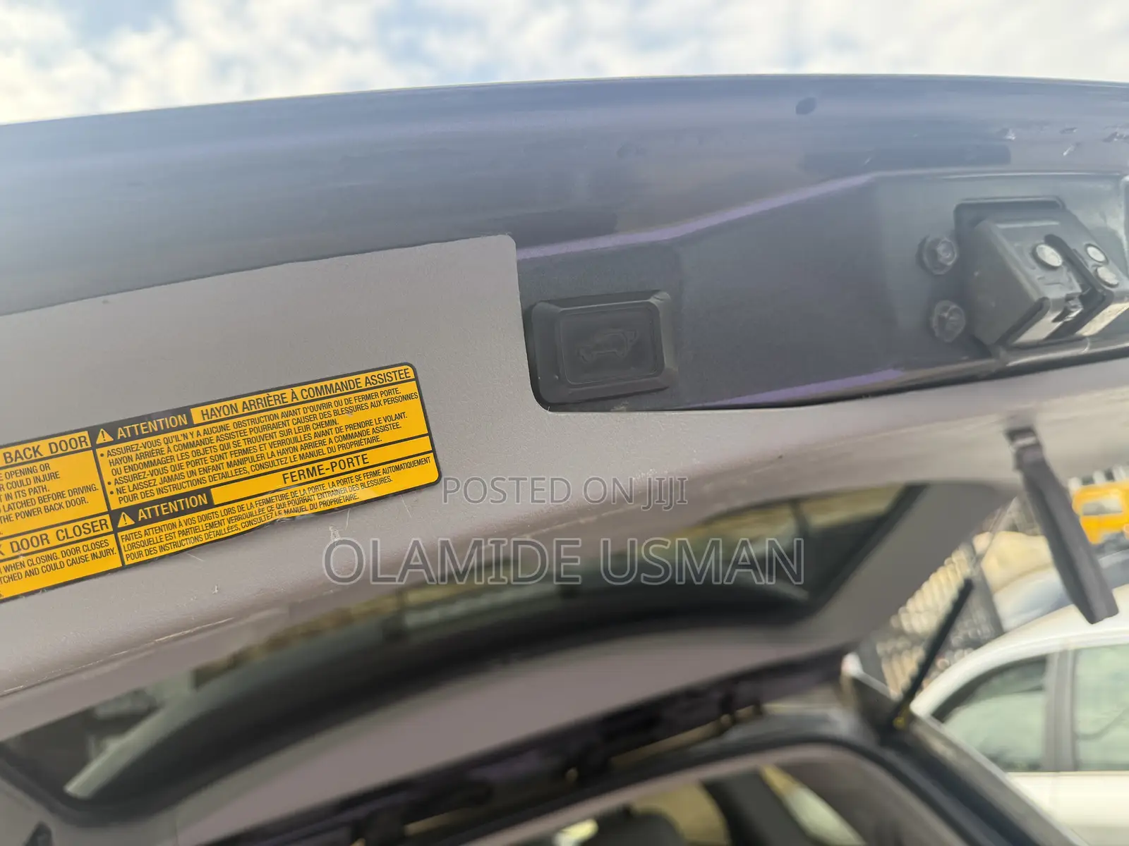 Toyota Highlander SE 2011 Gray
