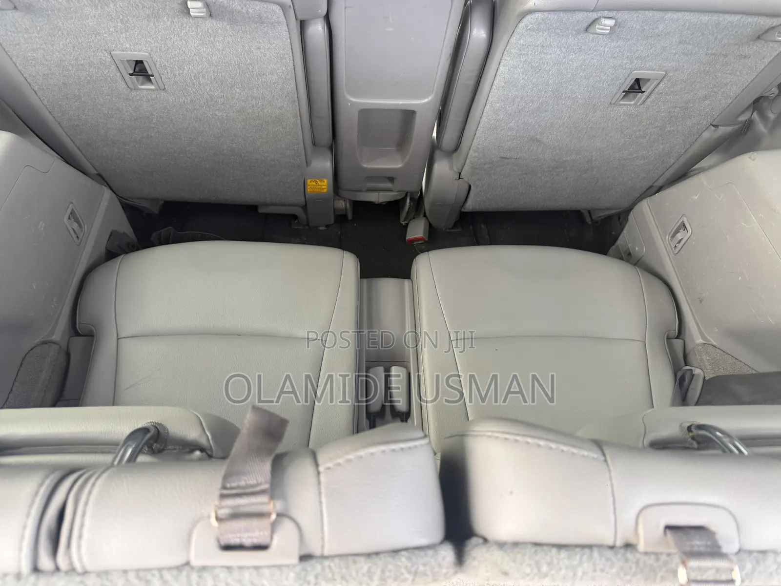 Toyota Highlander SE 2011 Gray