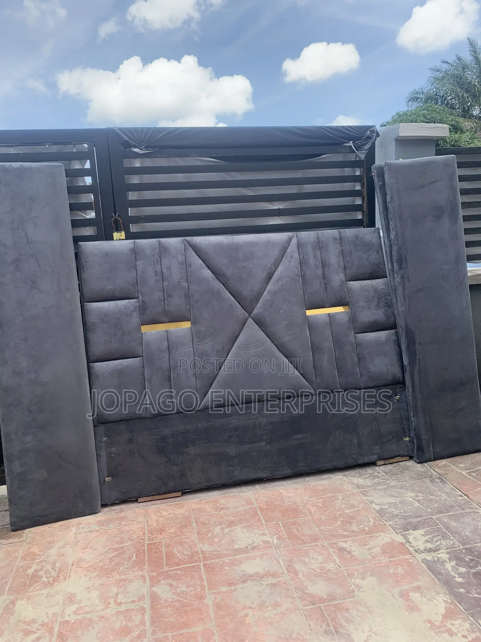 6by6 Bedframe