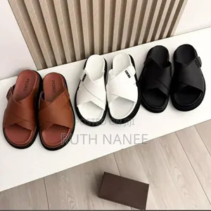 Premium Handmade Men’s Leather Slippers – Stylish Durable