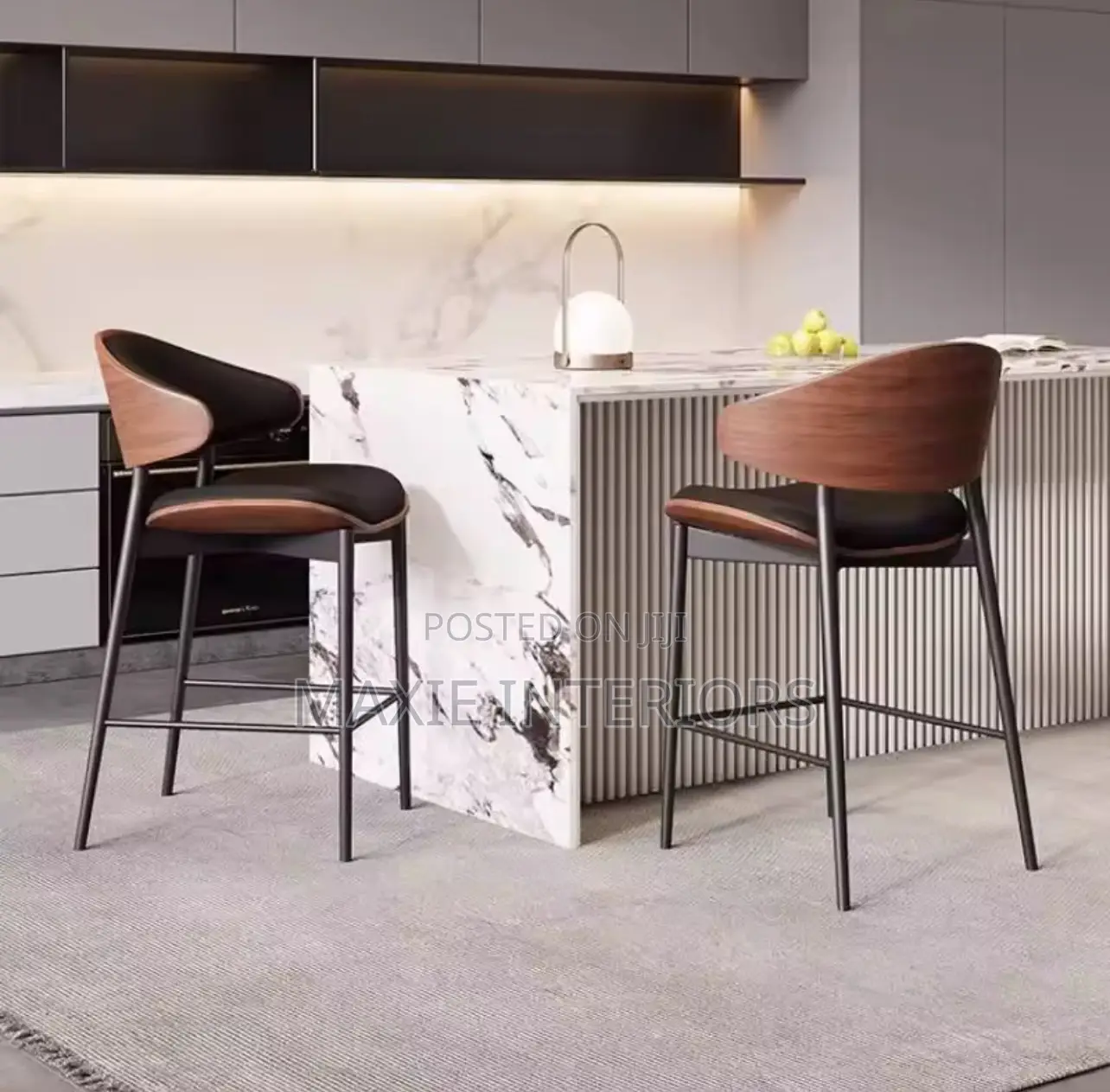 Comfortable Modern Designer Relaxing Nordic Bar Stools