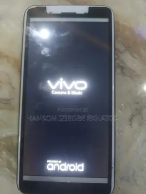 New Vivo Y66i 32 GB Gold