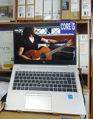 New Laptop HP EliteBook 820 G3 4GB Intel Core i3 SSD 256GB