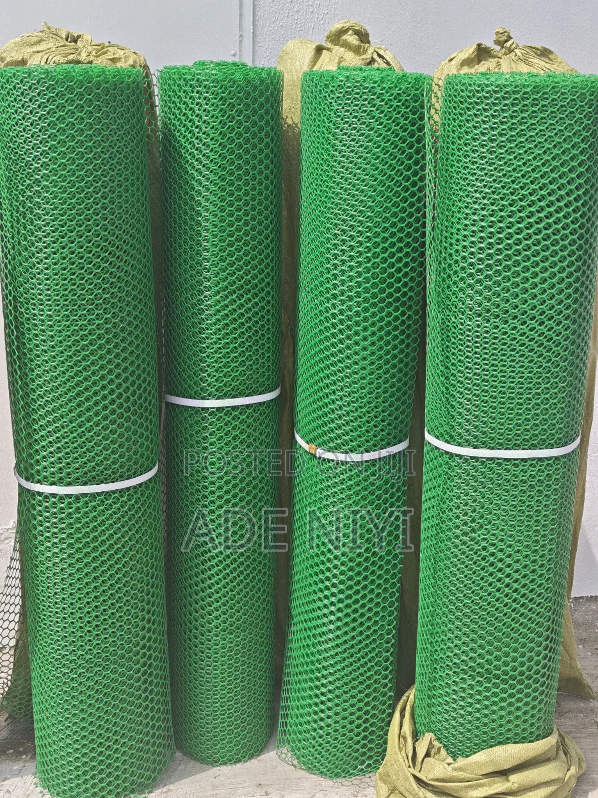 Poultry Plastic Mesh