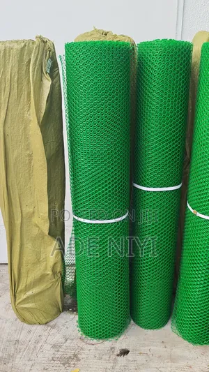 Poultry Plastic Mesh
