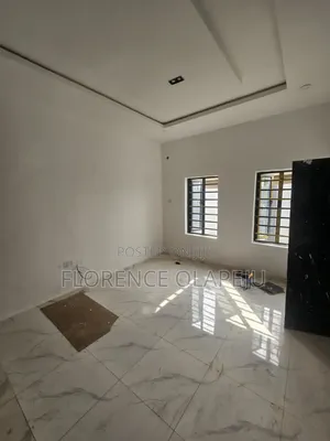 3bdrm Duplex in Adeoje, Akala Express for rent