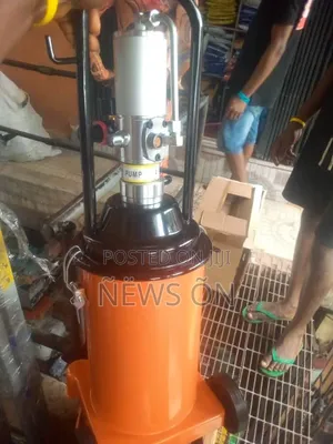 Portable Pneumatic (Air-Operated) High-Pressure Grease Pump,