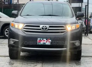 Toyota Highlander 2012 Gray