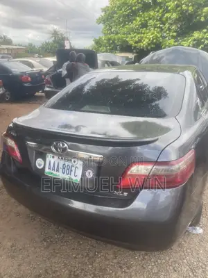 Toyota Camry 2.4 XLE 2008 Gray