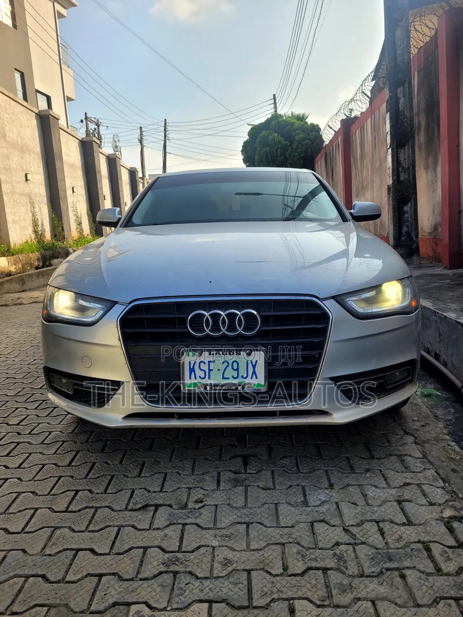 Audi A4 2.0T Premium Multitronic 2013 Silver