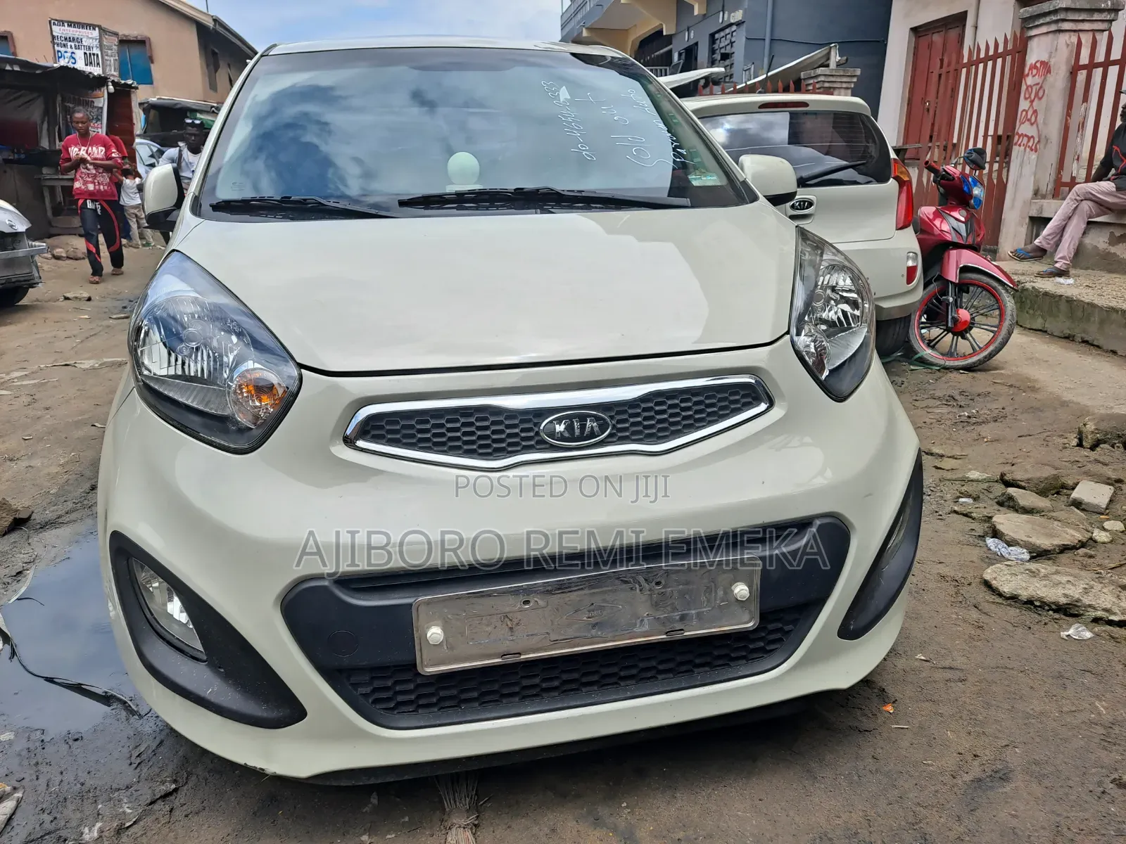 Kia Morning 2011 Off white