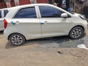 Kia Morning 2011 Off white