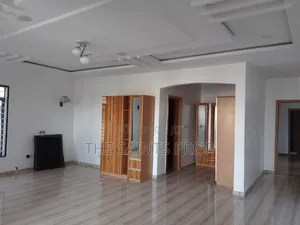 5bdrm Duplex in Chevy View Estate, Chevron for rent