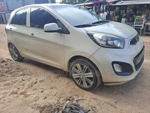 Kia Morning 2012 Off white