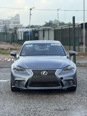 Lexus IS 2016 Gray