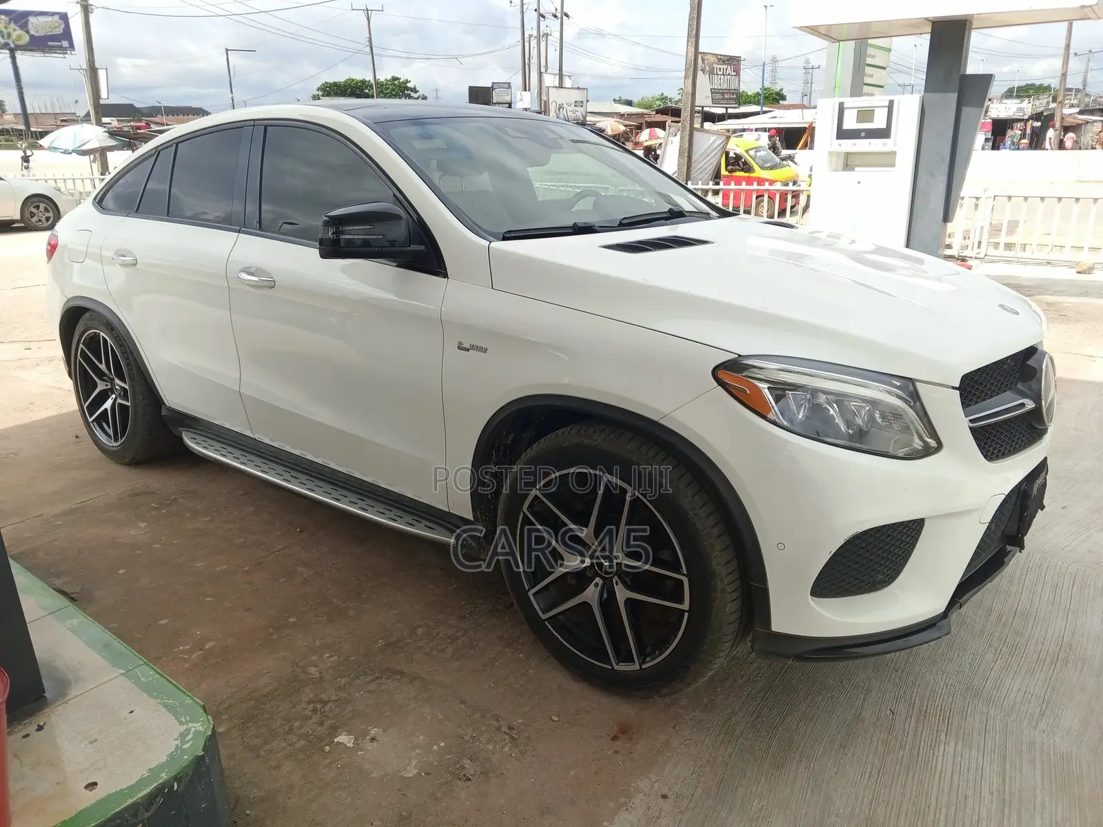 Mercedes-Benz GLE-Class 2017 White