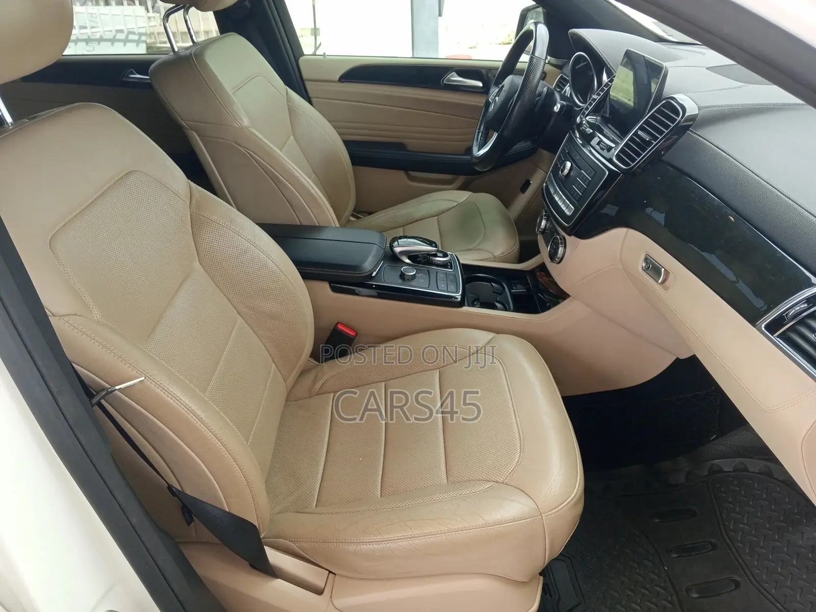 Mercedes-Benz GLE-Class 2017 White