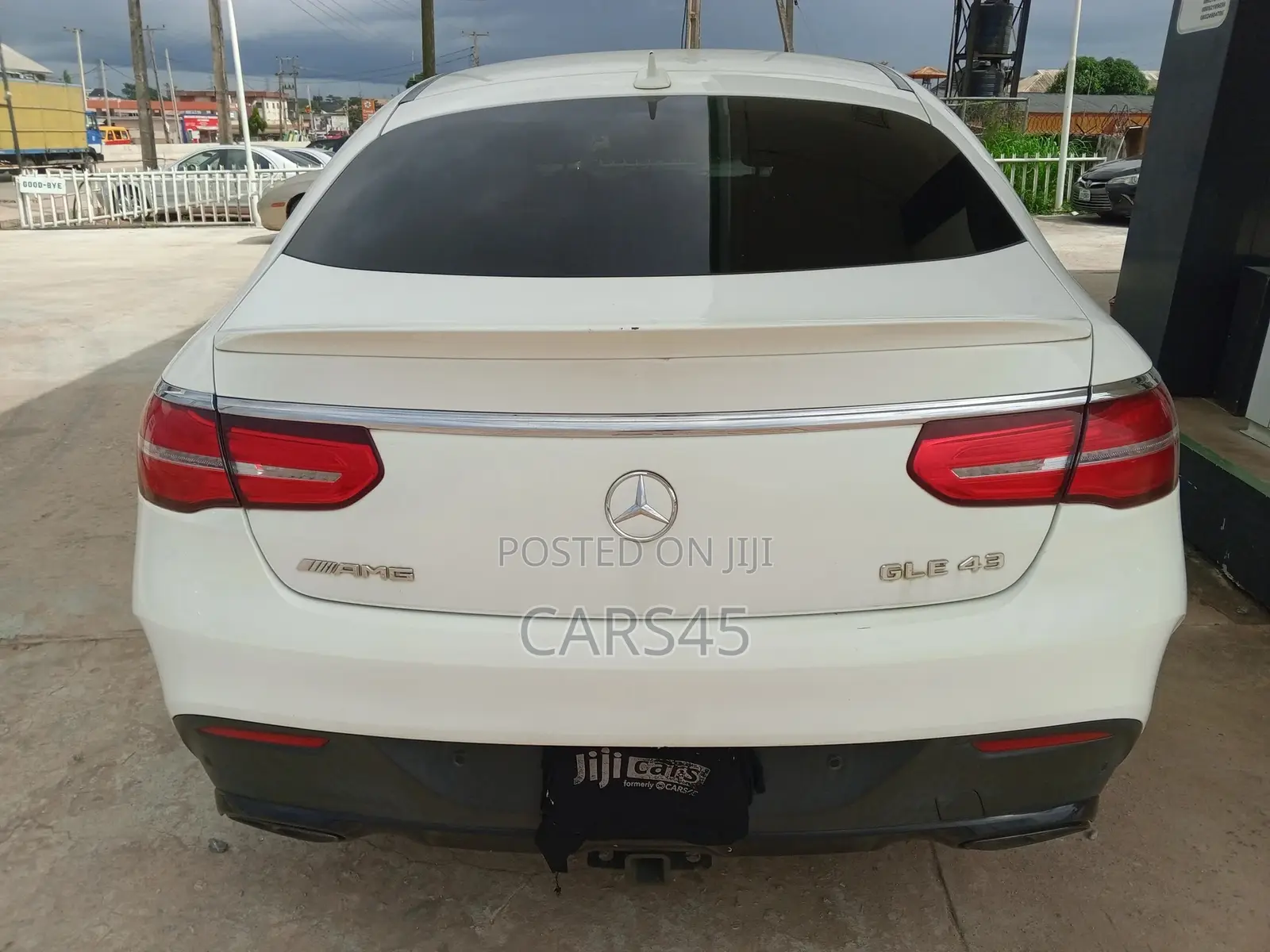 Mercedes-Benz GLE-Class 2017 White