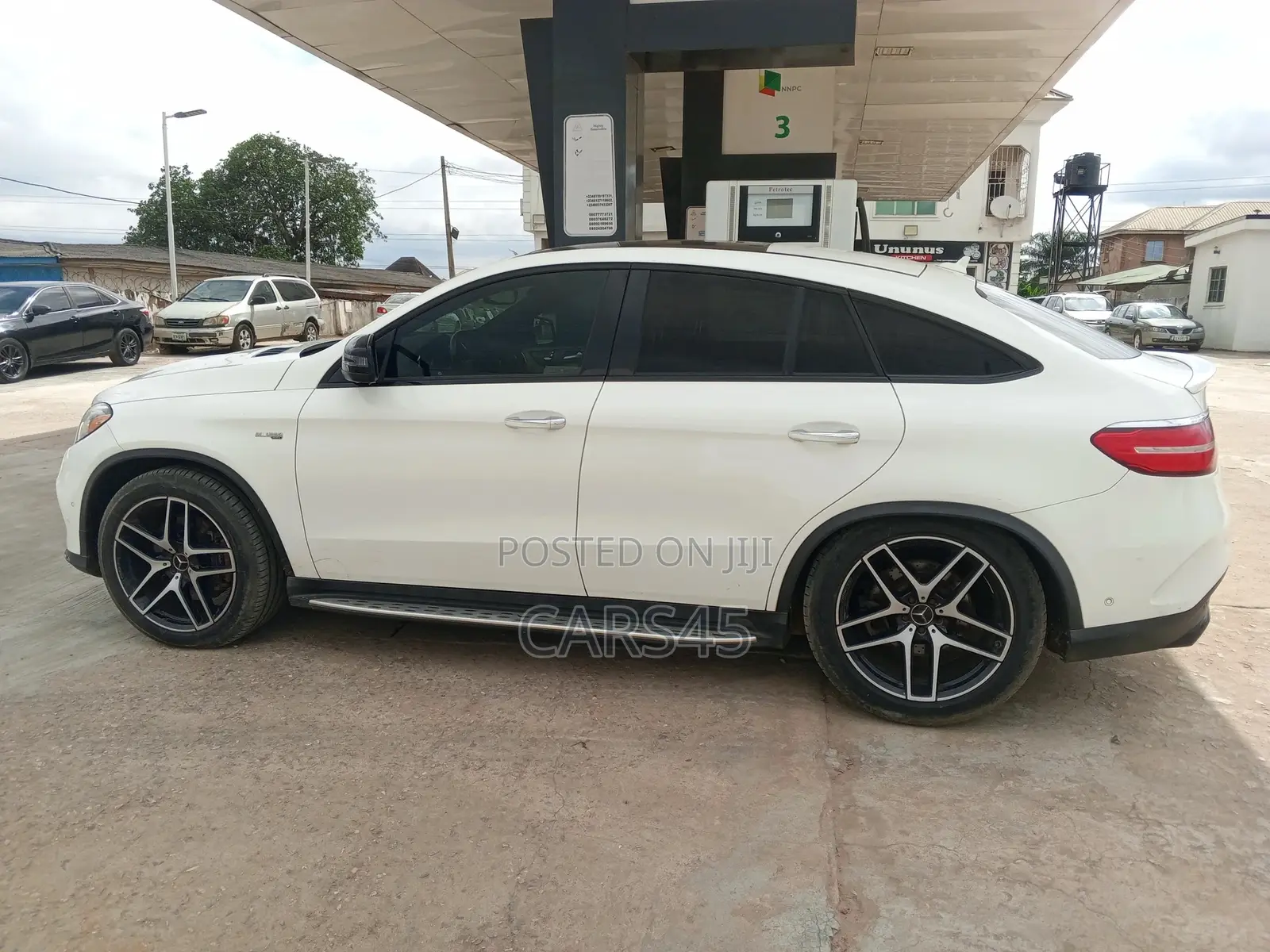 Mercedes-Benz GLE-Class 2017 White