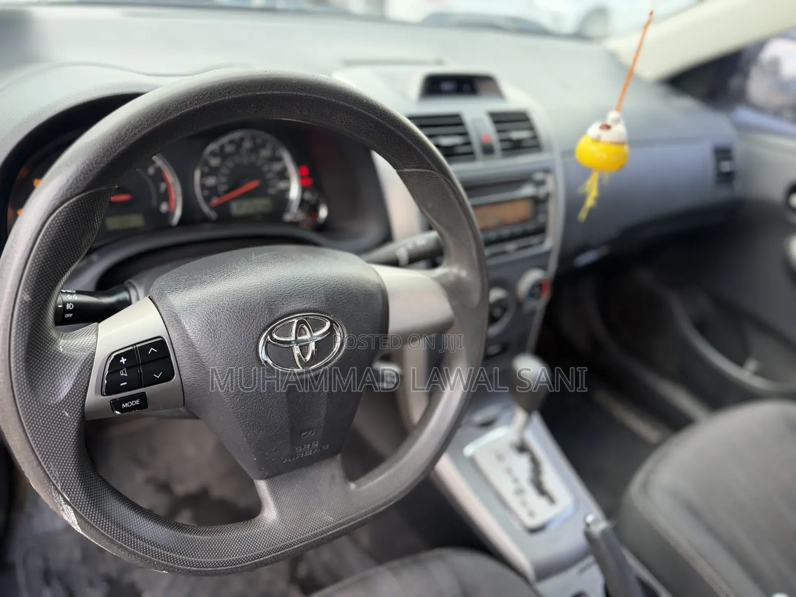 Toyota Corolla 2012 Gray