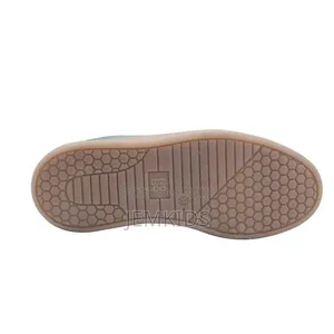 Classic No Boundaries Shoe