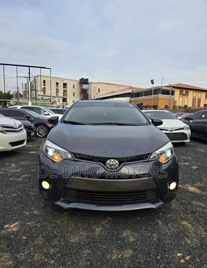 Toyota Corolla 2016 Gray