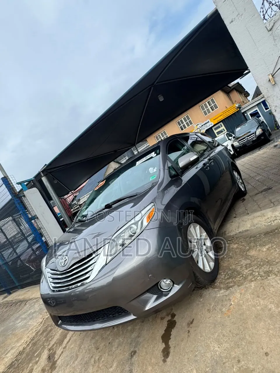 Toyota Sienna 2016 Gray