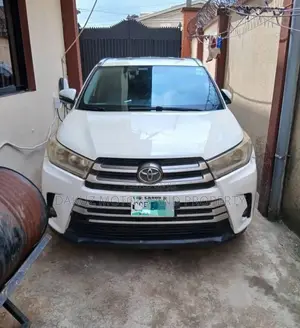 Toyota Highlander 2015 White