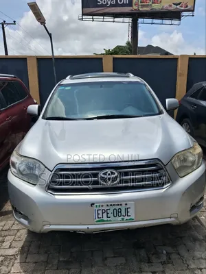 Toyota Highlander 2010 Silver