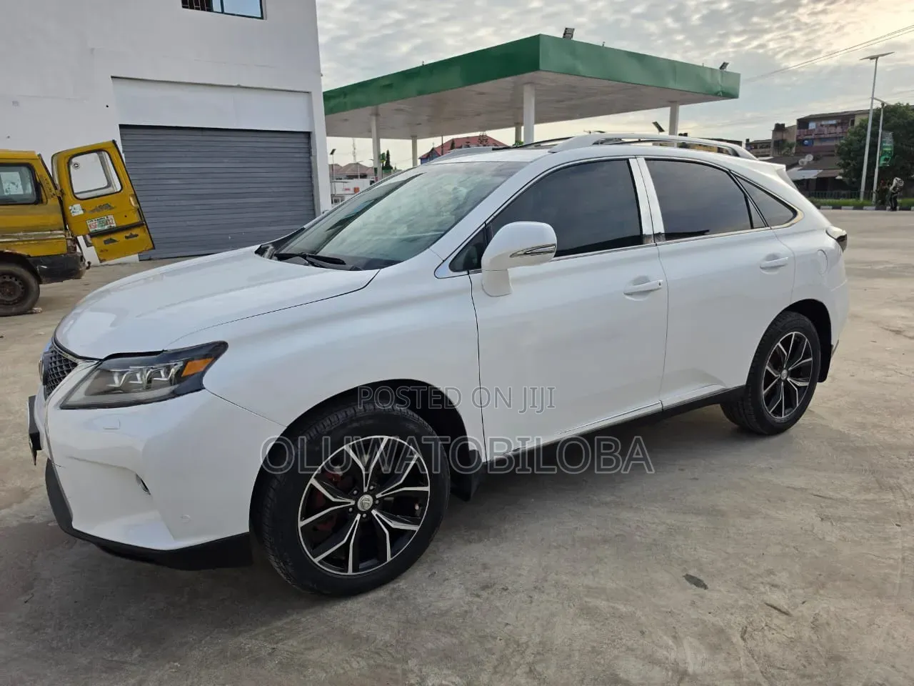 Lexus RX 2011 White