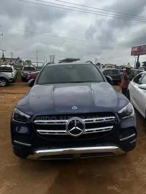 Mercedes-Benz GLE-Class 2025 Blue