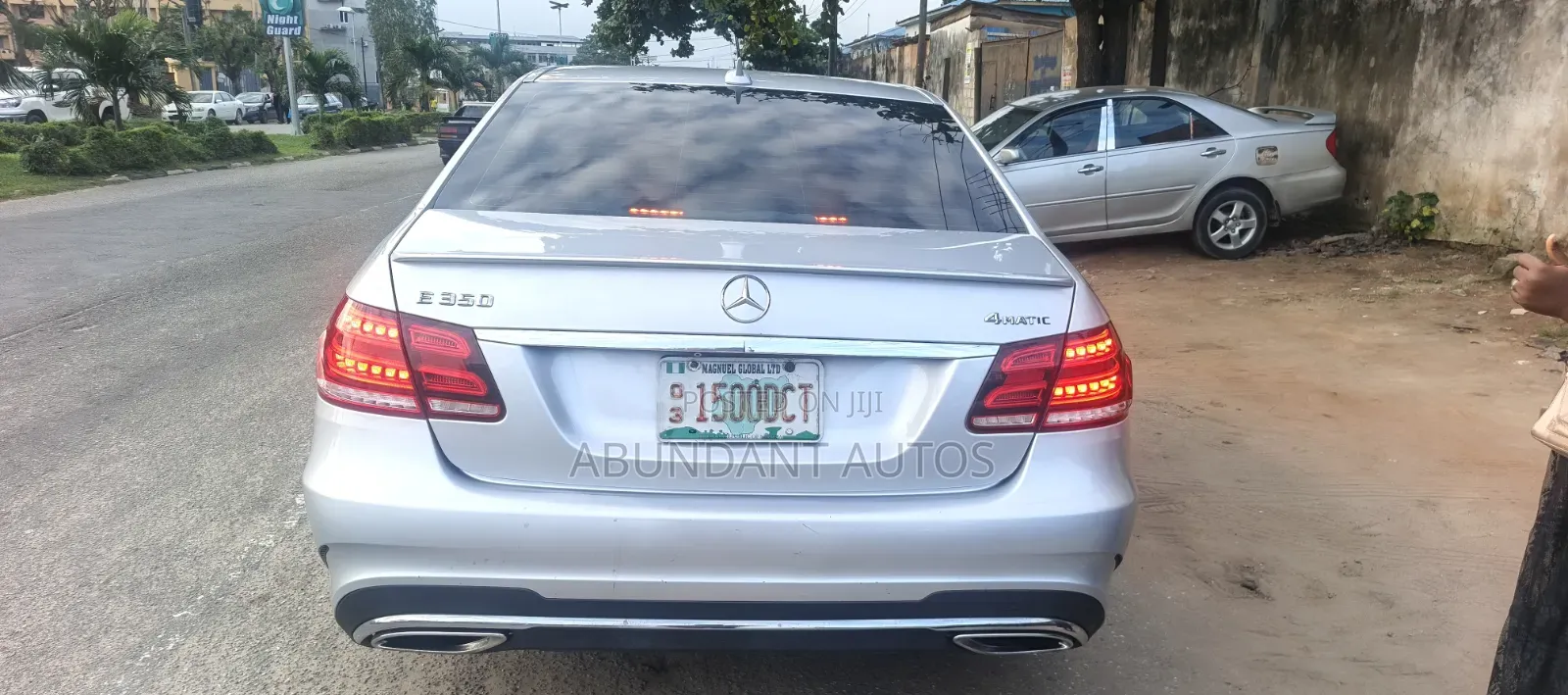 Mercedes-Benz E350 2015 Silver