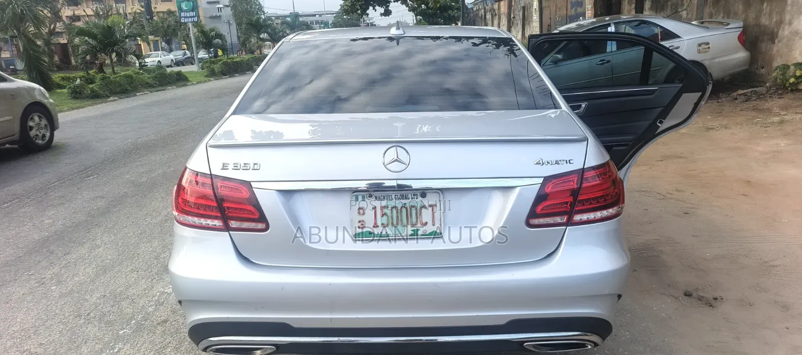 Mercedes-Benz E350 2015 Silver