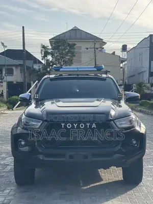 Toyota Hilux Revo Double Cab Petrol 2.7 AWD 2021 Black
