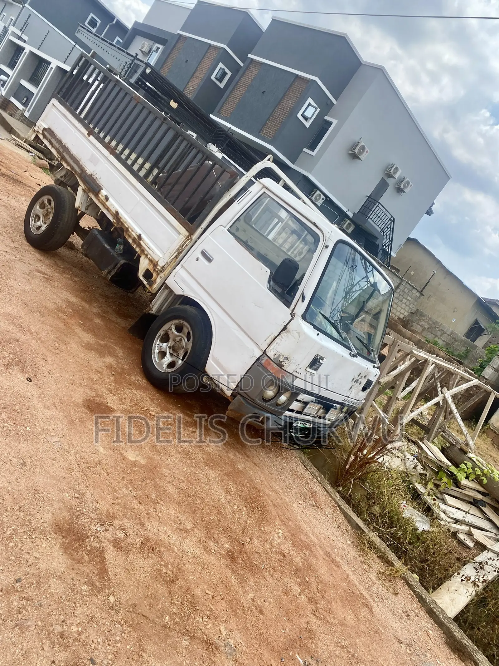 Goods Delivery (Load Carrier)