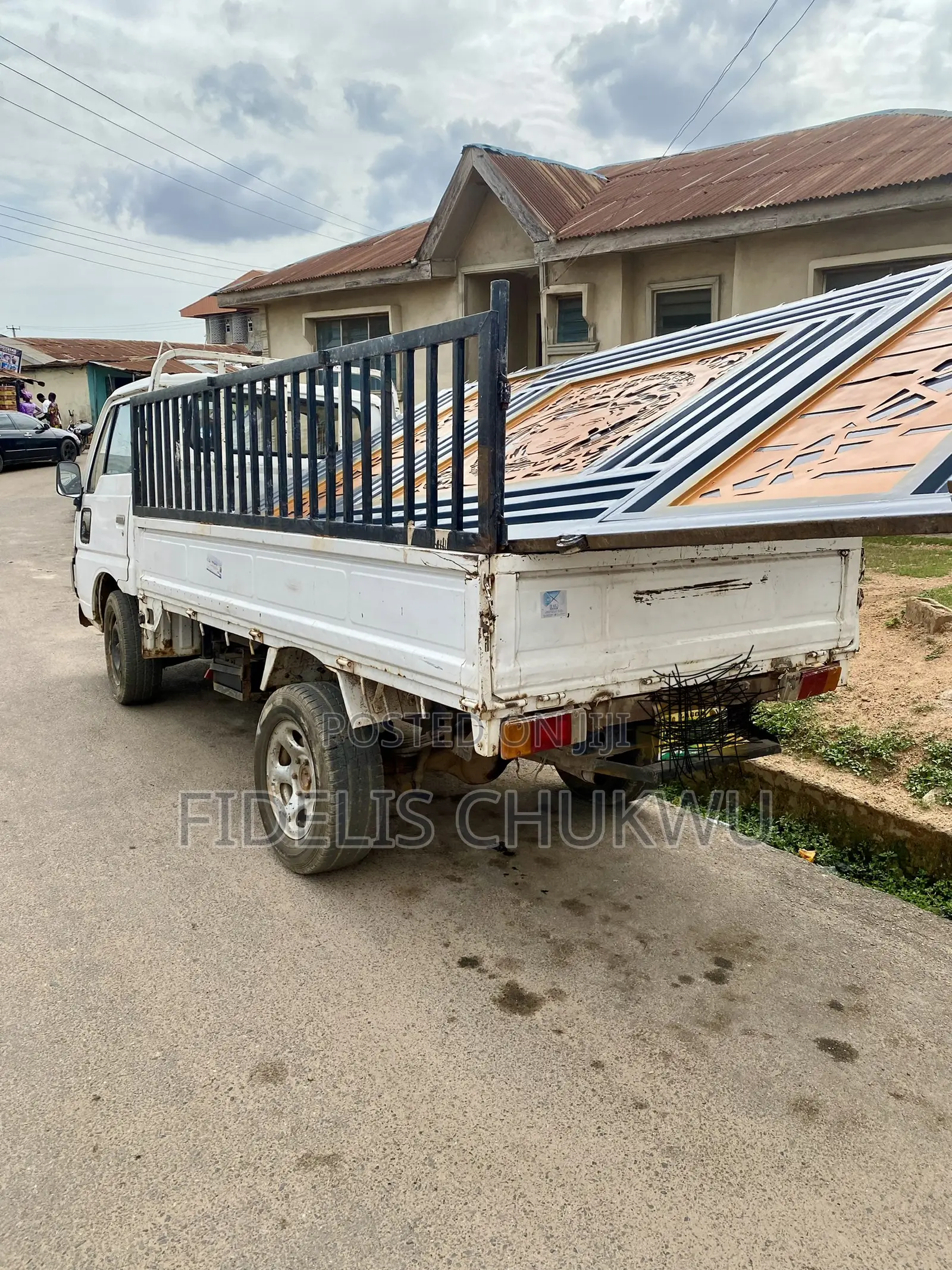 Goods Delivery (Load Carrier)