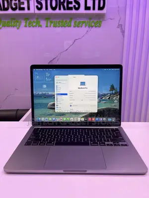 Laptop Apple MacBook Pro 2020 16GB Intel Core i5 SSD 1T