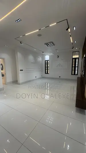5bdrm Duplex in Ado / Ajah for sale