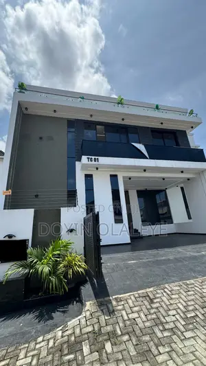 5bdrm Duplex in Ado / Ajah for sale