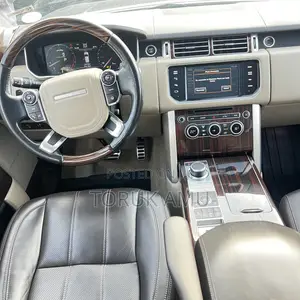 Land Rover Range Rover Vogue 2014 Gray