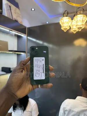 Apple iPhone 13 128 GB Green