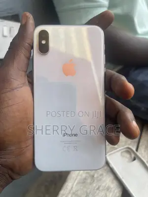Apple iPhone X 64 GB Silver