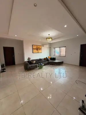 3bdrm Apartment in Lekki for rent