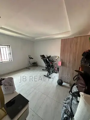 3bdrm Apartment in Lekki for rent